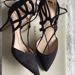 Gorgeous sexy black shoes